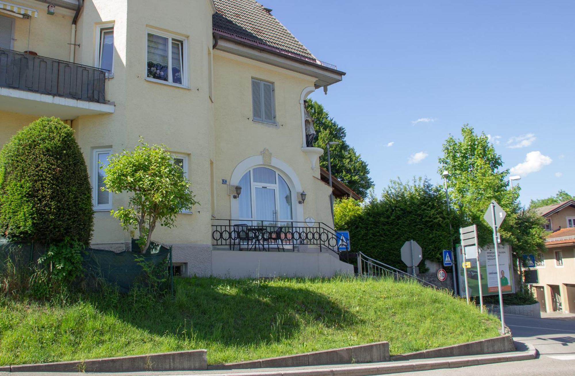 Liebelei Miesbach - Boutique-Apartment Mit Terrasse Im Zentrum Exterior photo